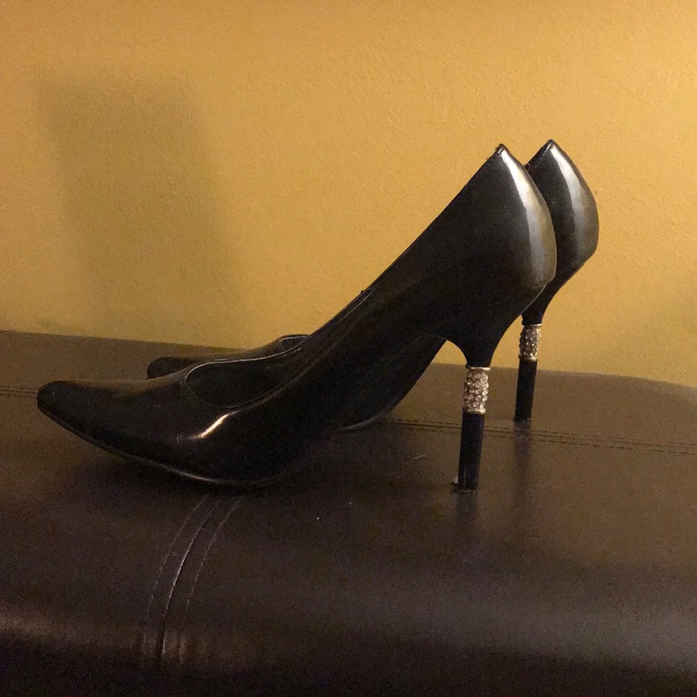 Le Chateau Crystal heels